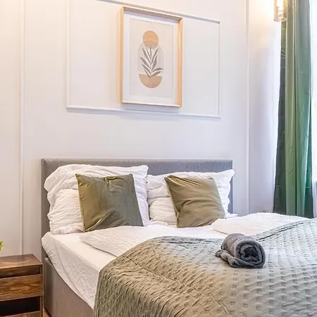 Spacious Shared Apartment Schoenbrunn Vienna Exterior photo