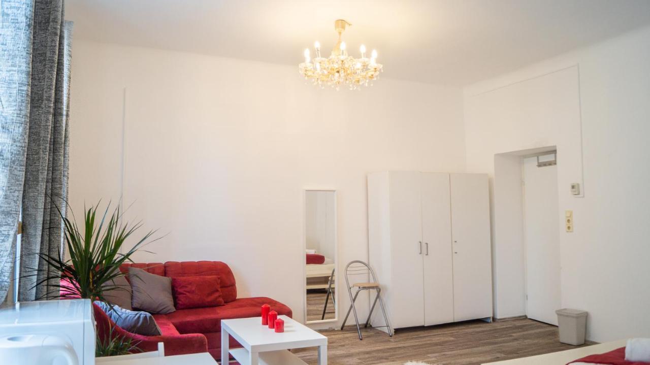 Spacious Shared Schoenbrunn * Vienna